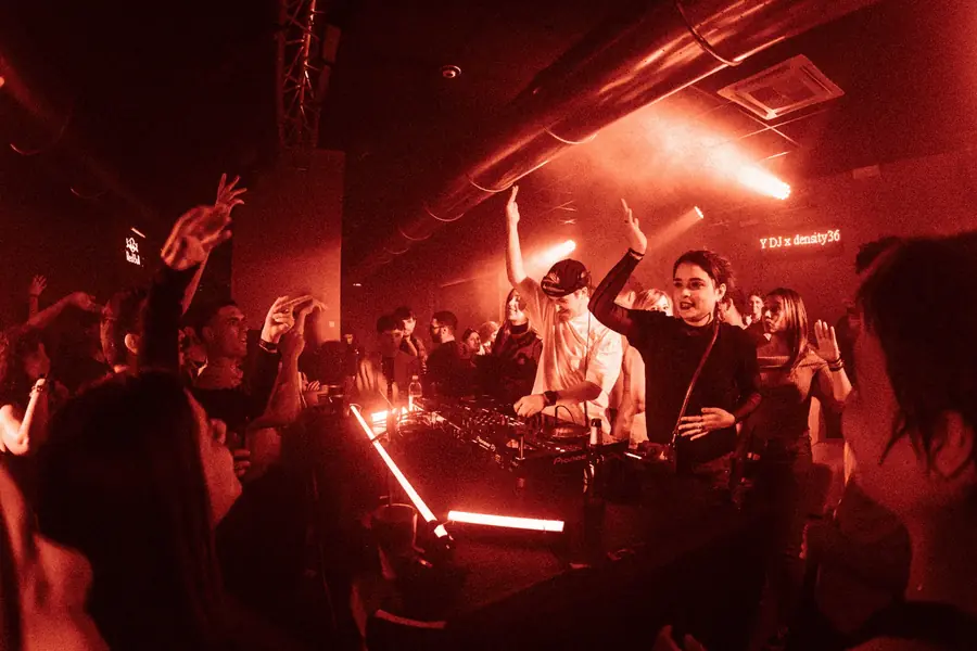 Density - foto 18 (Live)