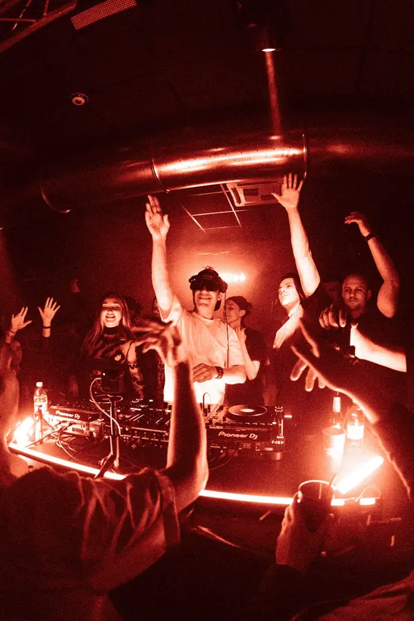 Density - foto 20 (Live)