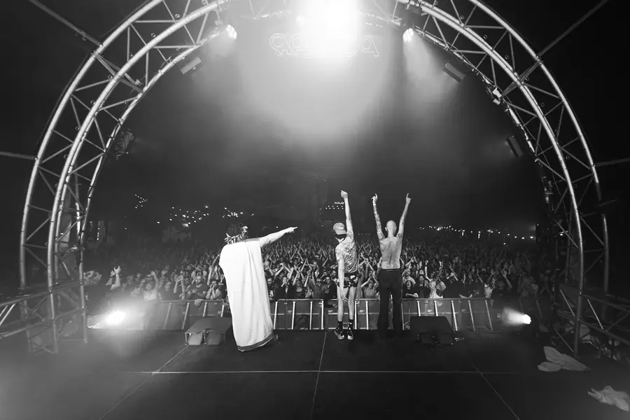 Poplar 25 - foto 14 (Live)